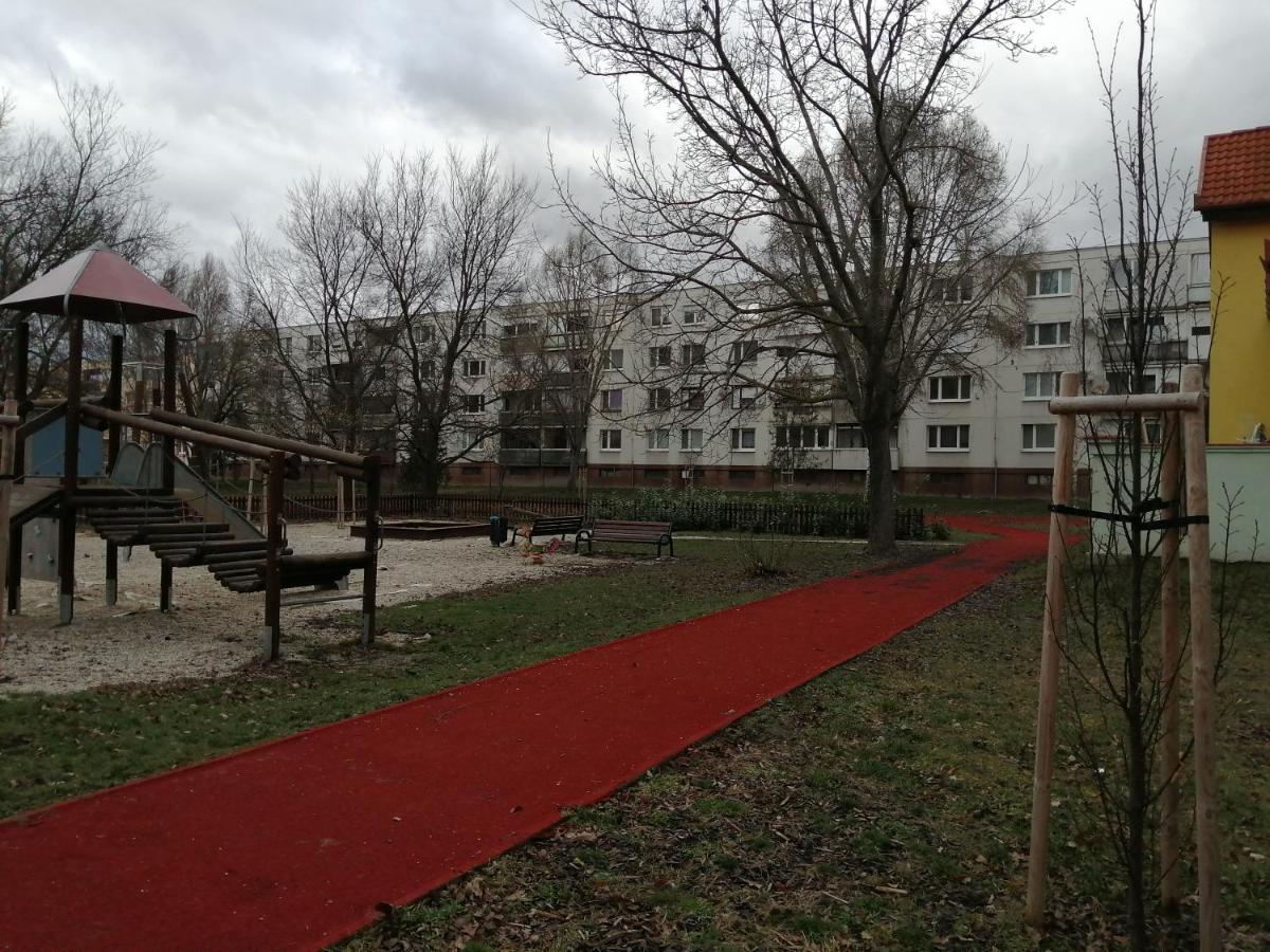 Ubytovanie Emily Dunajska Streda Exterior photo